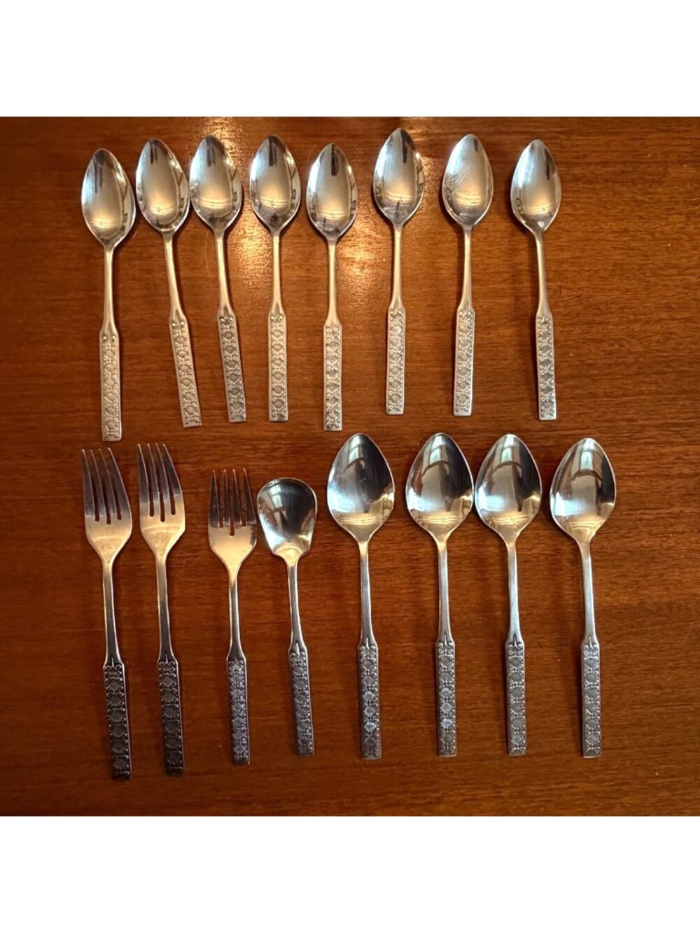 Lifetime Cutlery MCM Flatware Floral Geometric Handle 16 Pc Korea Vintage